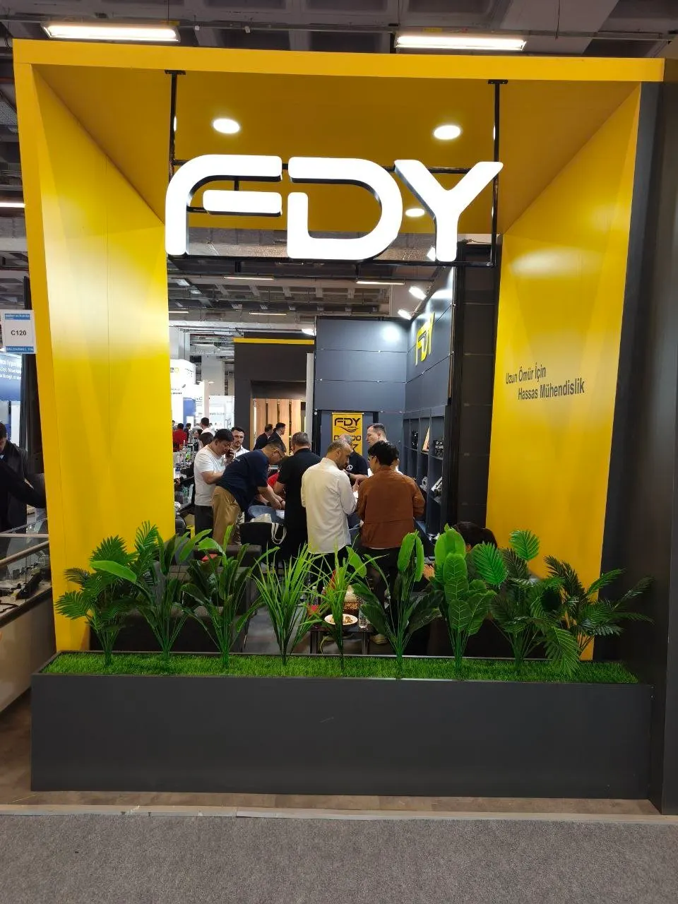 FDY Automotive en Automechanika Istanbul 2026 — foto 4