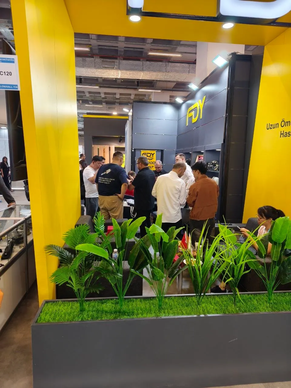FDY Automotive en Automechanika Istanbul 2026 — foto 5